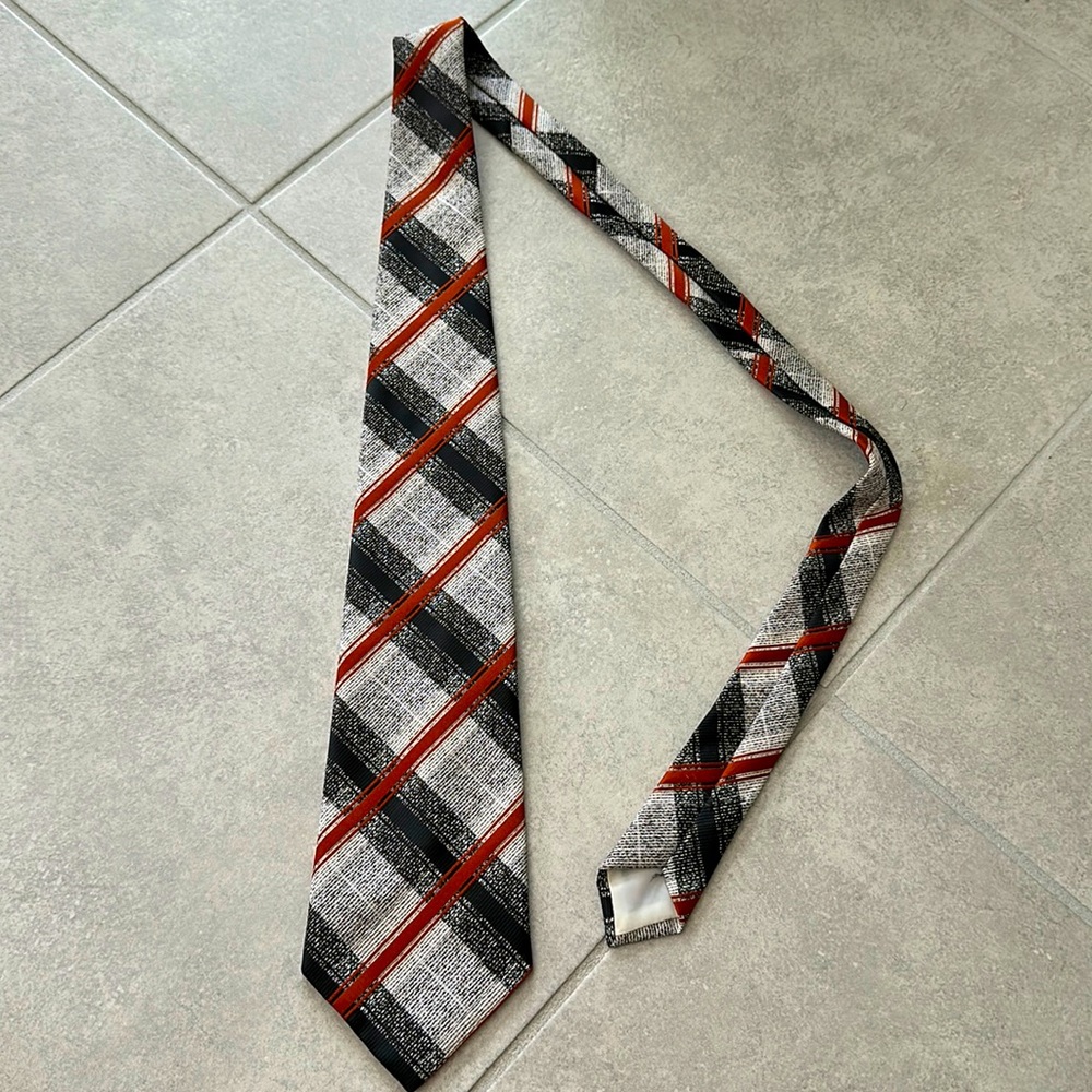 Vintage Men Tie Sears The Men’s Shop